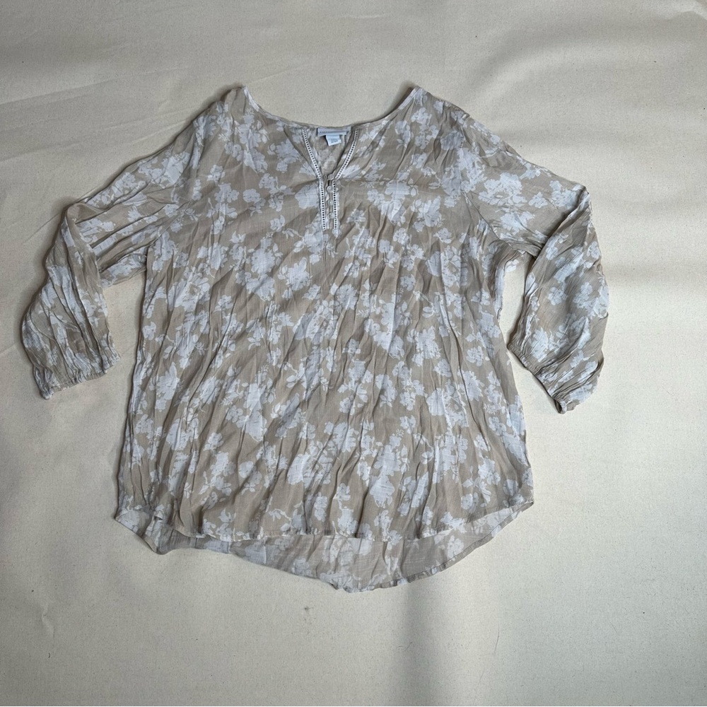 Liz Claiborne Beige Floral Blouse